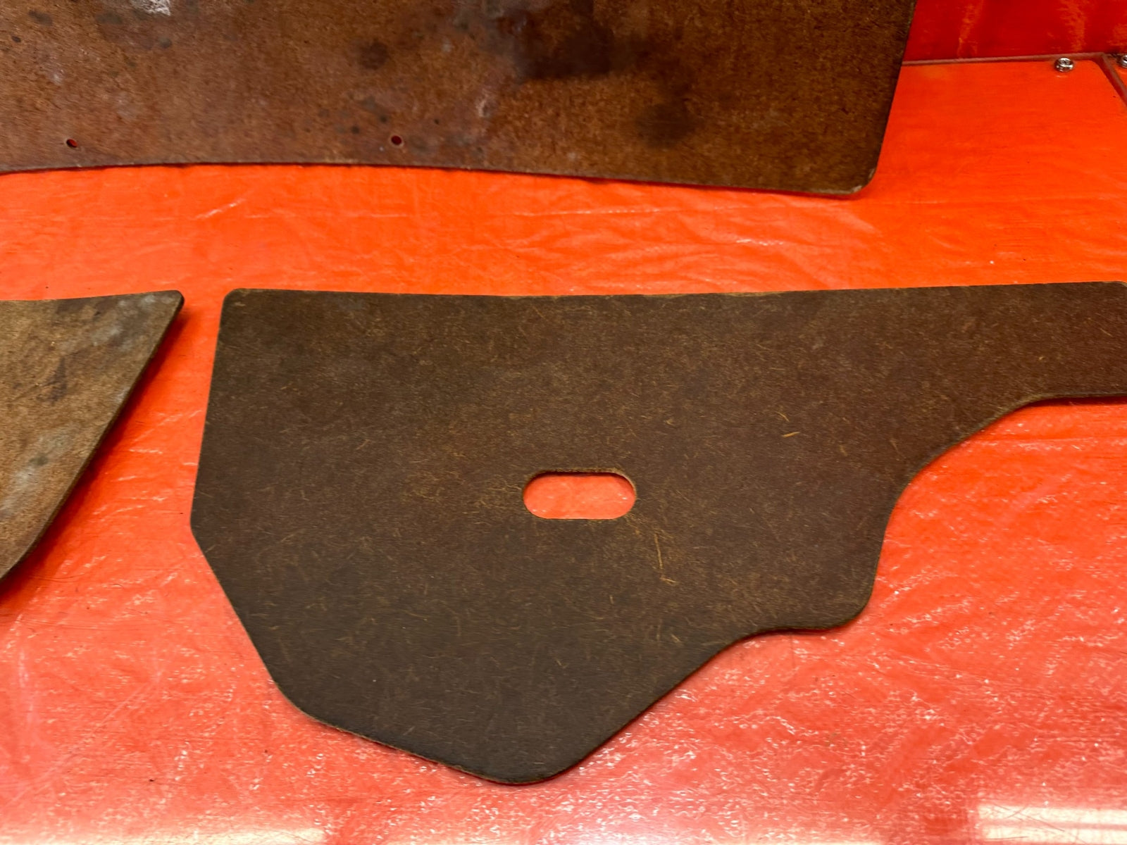 08 15 LANCER EVOLUTION X EVO 10   REAR TRUNK CARDBOARD INSERT SPARE COVER BOARD7