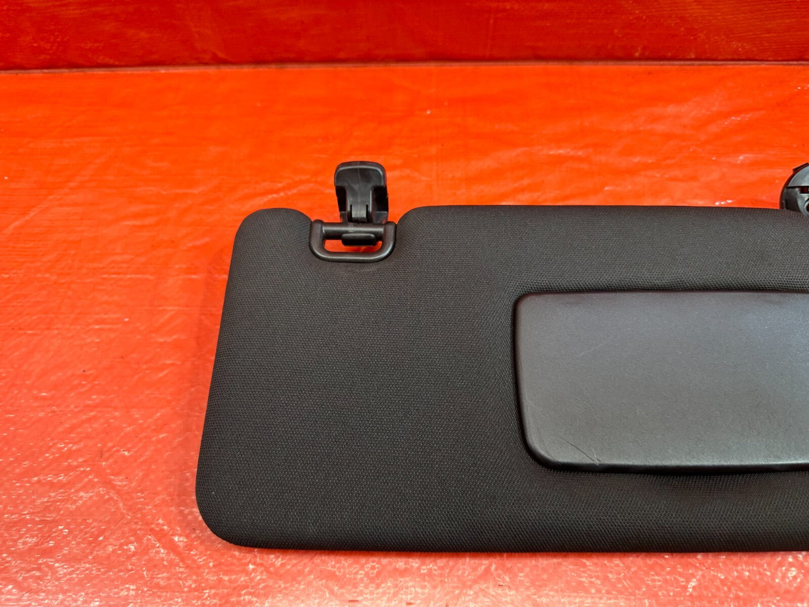 15 21 SUBARU WRX & STI   SUN VISOR   PASSENGER RIGHT   BLACK   NON EYESIGHT #1829