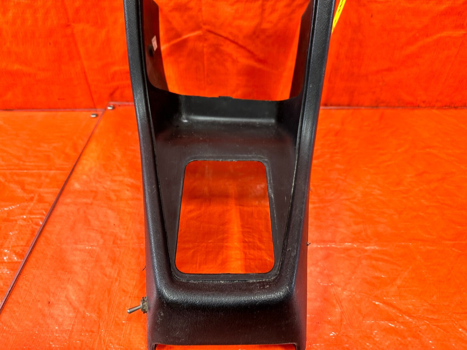 88 91 HONDA CRX   SHIFTER CENTER CONSOLE TRIM BEZEL   BLACK   OEM FACTORY #2772