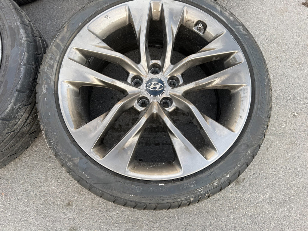 13 16 HYUNDAI GENESIS COUPE   19 INCH R SPEC WHEELS W TIRES   FRONT REAR OEM 2993