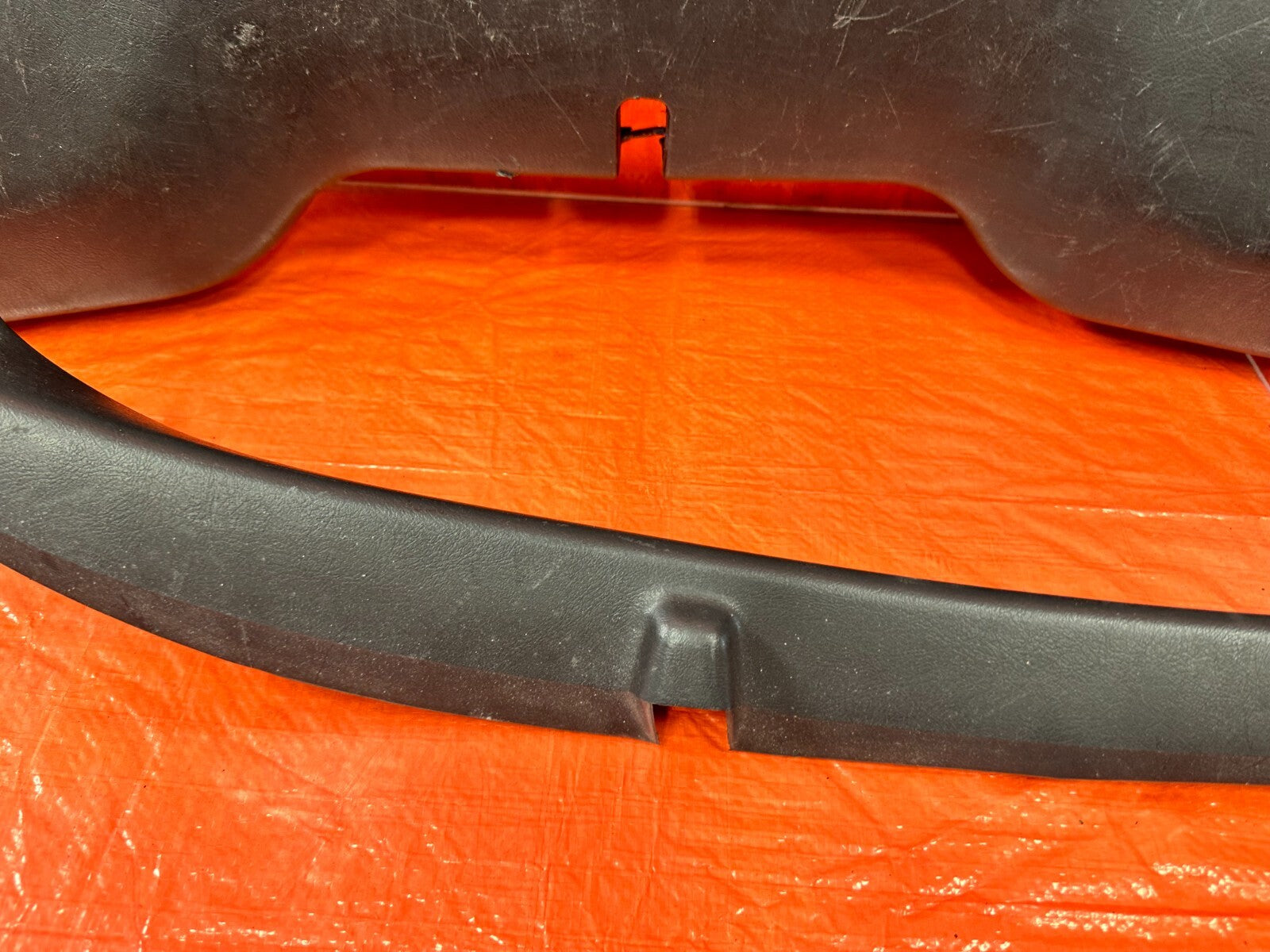 94 01 ACURA INTEGRA   2D   REAR TAIL GATE TAILGATE LINING TRIM PLASTIC OEM #28120