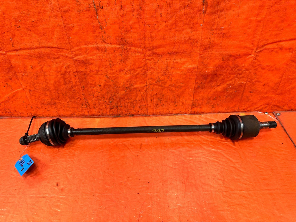 92 95 HONDA CIVIC   D15 D16 D SERIES   SOHC AXLES LEFT AND RIGHT   OEM #32714