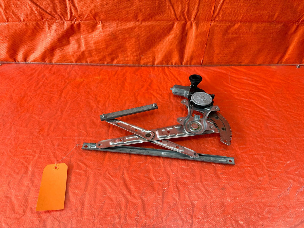 14 20 INFINITI Q50   DRIVER LEFT REAR   WINDOW REGULATOR W/ MOTOR   OEM #2220