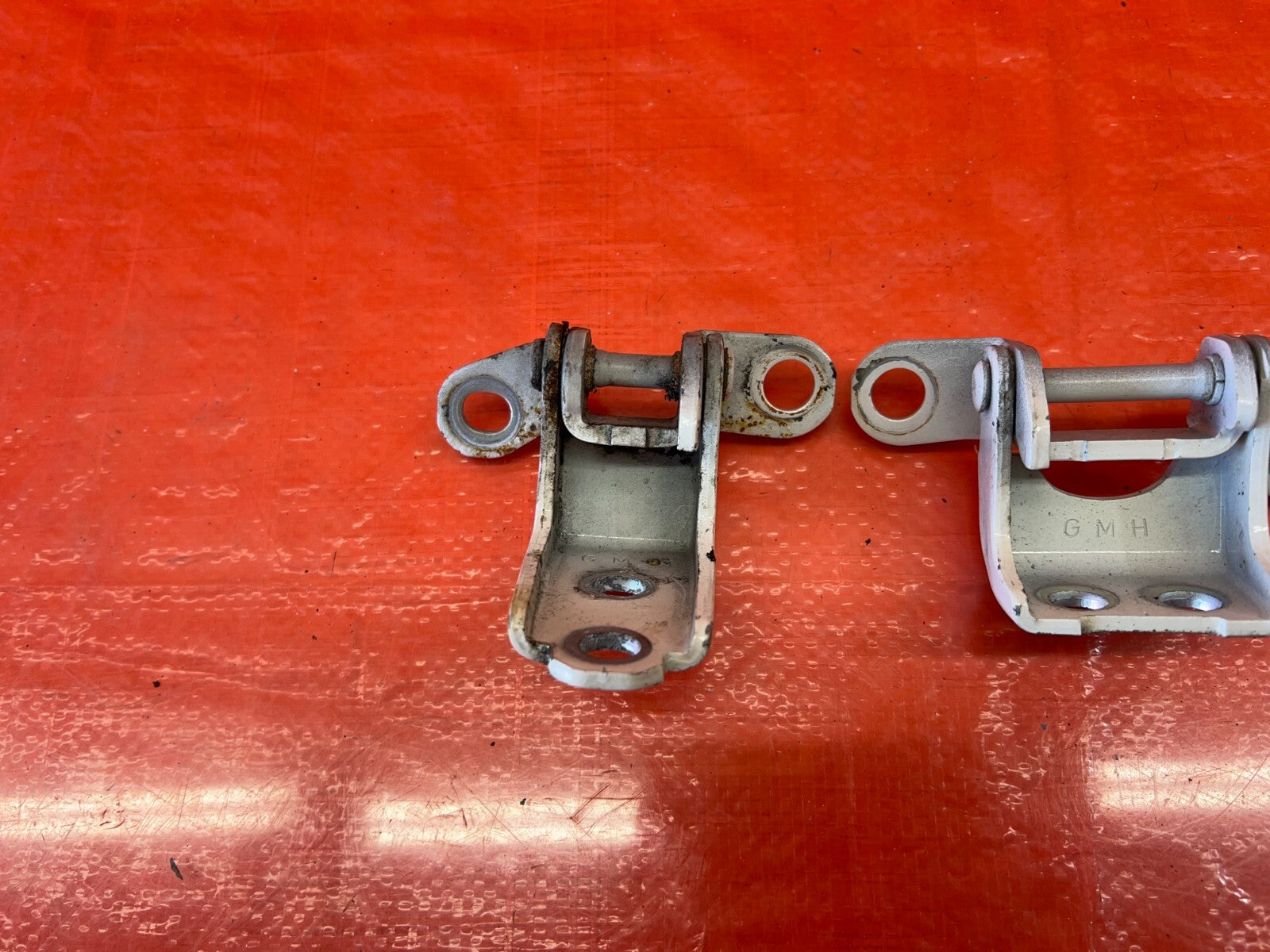 09 14 ACURA TSX   PASSENGER RIGHT REAR DOOR HINGE SET UPPER LOWER   OEM #1585