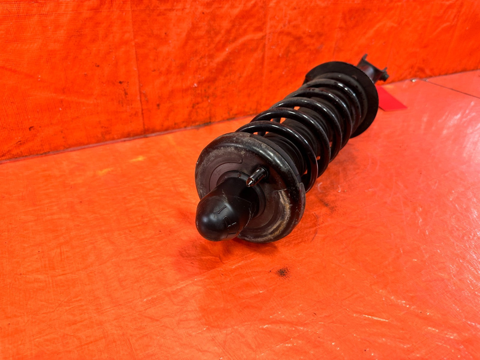 09 14 ACURA TSX   2.4L   LEFT OR RIGHT   REAR   SHOCK AND SPRING STRUT OEM 3055