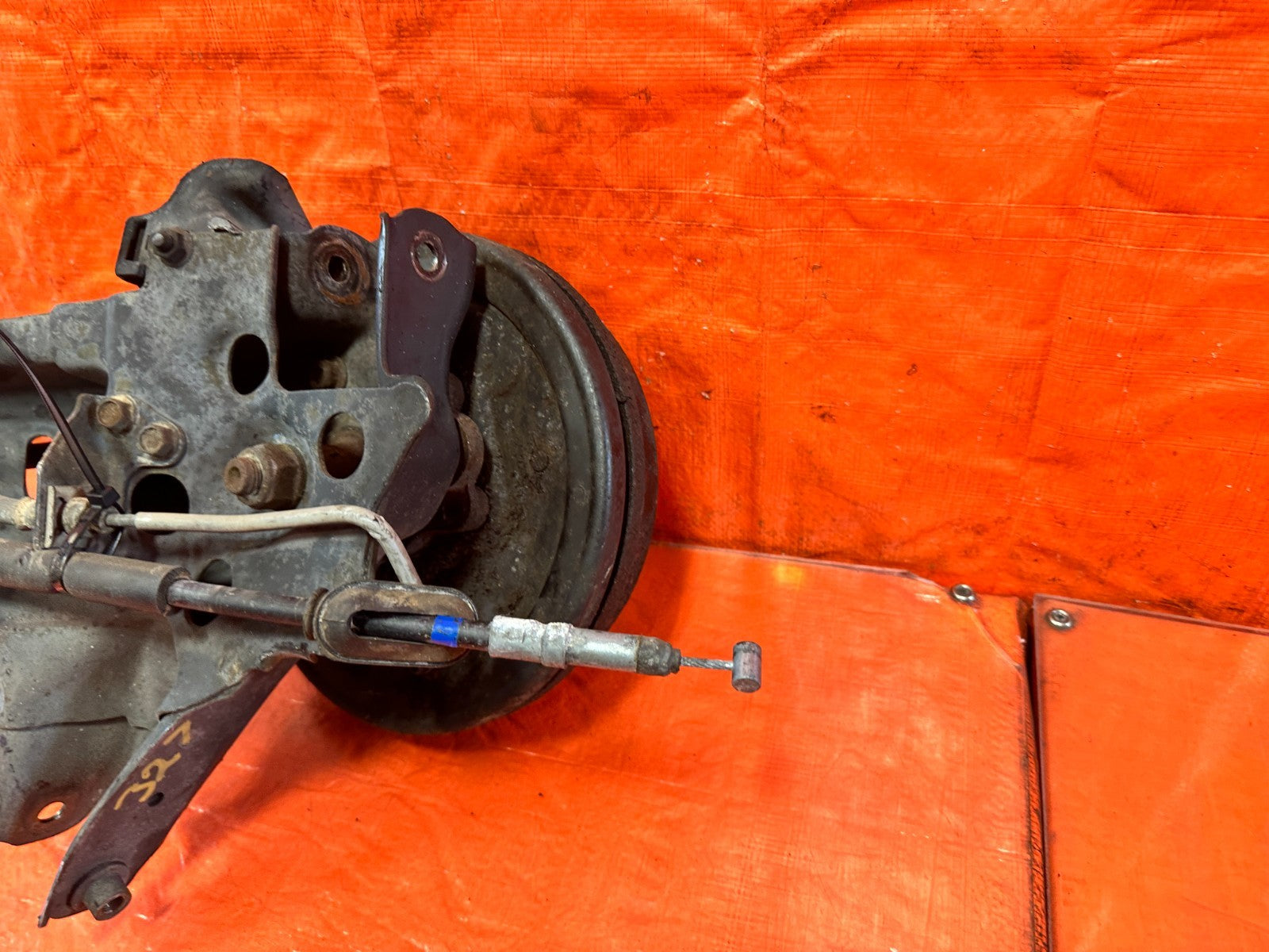 92 95 HONDA CIVIC   DRIVER LEFT REAR TRAILING ARM CONTROL ARM   OEM 32722