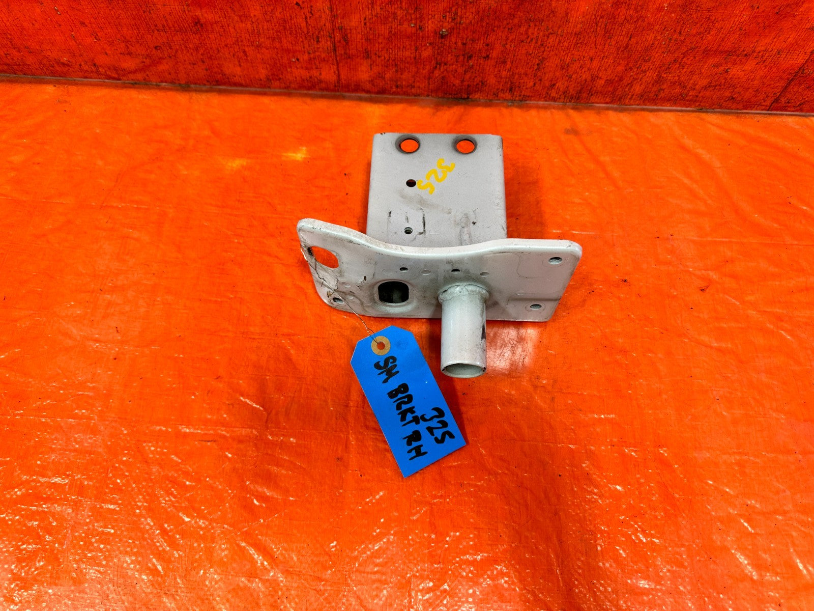 12 14 HYUNDAI GENESIS COUPE BK2 2.0L RIGHT FRONT CRASH BAR BEAM BRACKET OEM 3252