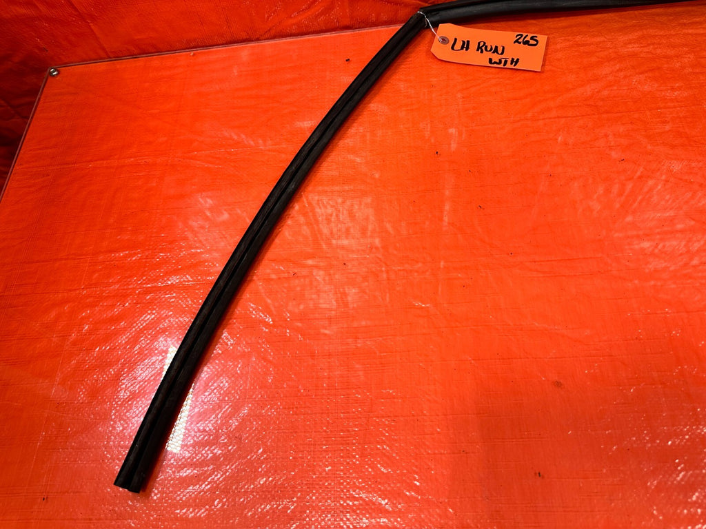 12 15 HONDA CIVIC SI 2D COUPE DRIVER LEFT FRONT WINDOW GLASS RUN CHANNEL OEM 2659