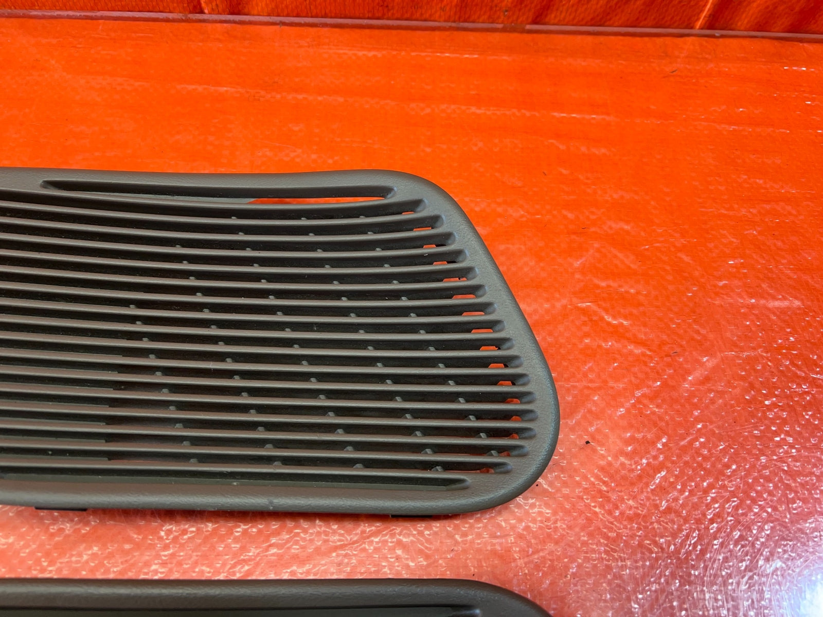 94 01 ACURA INTEGRA 2D REAR SPEAKER COVER TRIM PLASTIC LEFT & RIGHT TAN OEM #1649