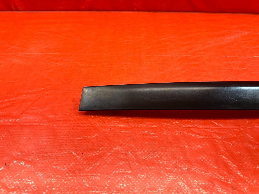96 00 HONDA CIVIC COUPE & HATCH PASSENGER RIGHT DOOR SASH TRIM MOLDING STRIP 1817