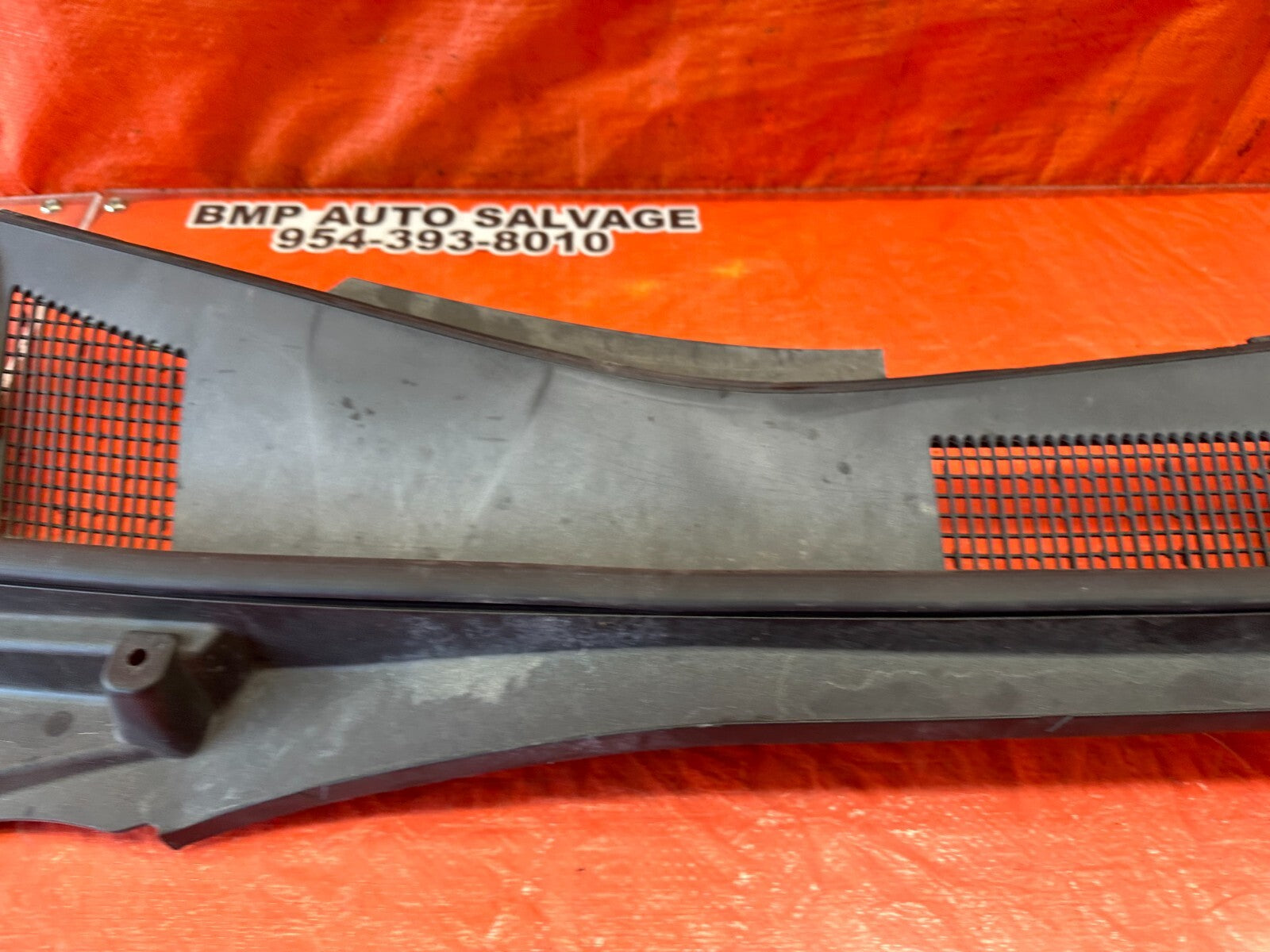 2009 09 LEXUS ES350   WINDSHIELD WIPER COWL TRIM PLASTIC   OEM FACTORY #2449