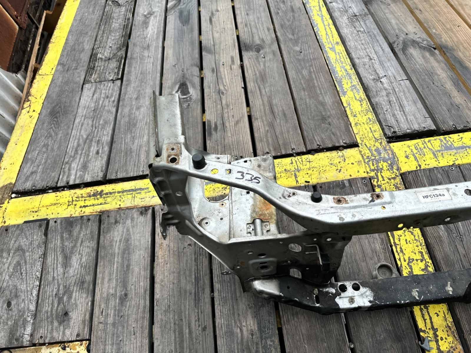 97 01 HONDA PRELUDE 2.2L FRONT CORE RADIATOR SUPPORT TIE BAR HEADLIGHT PANEL #3313