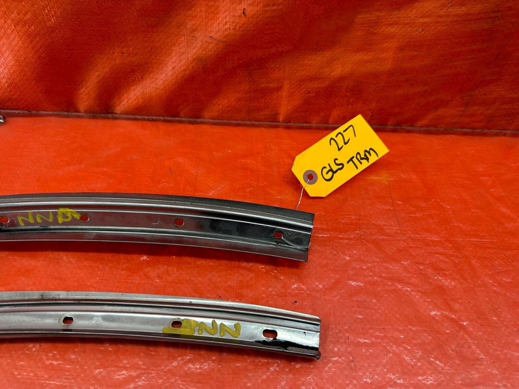 93 97 HONDA DEL SOL   REAR WINDSHIELD WEATHER STRIP BRACKETS   OEM FACTORY #2271
