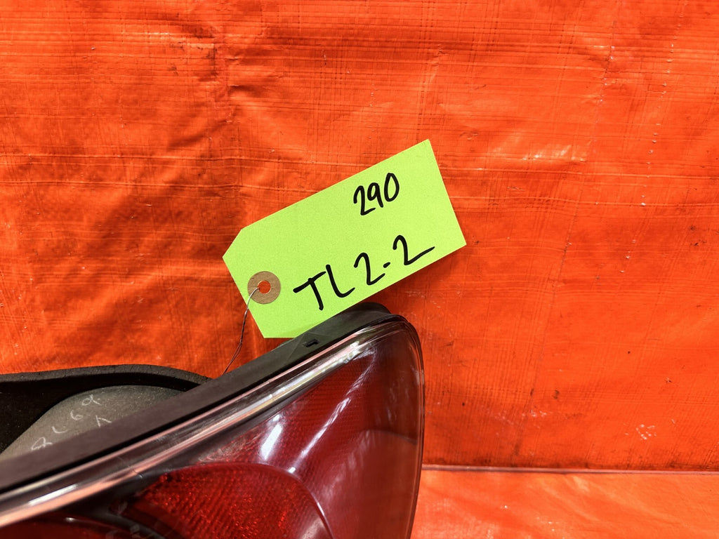 00 01 HONDA S2000   PASSENGER RIGHT TAIL LIGHT TAIL LAMP   OEM FACTORY #2901