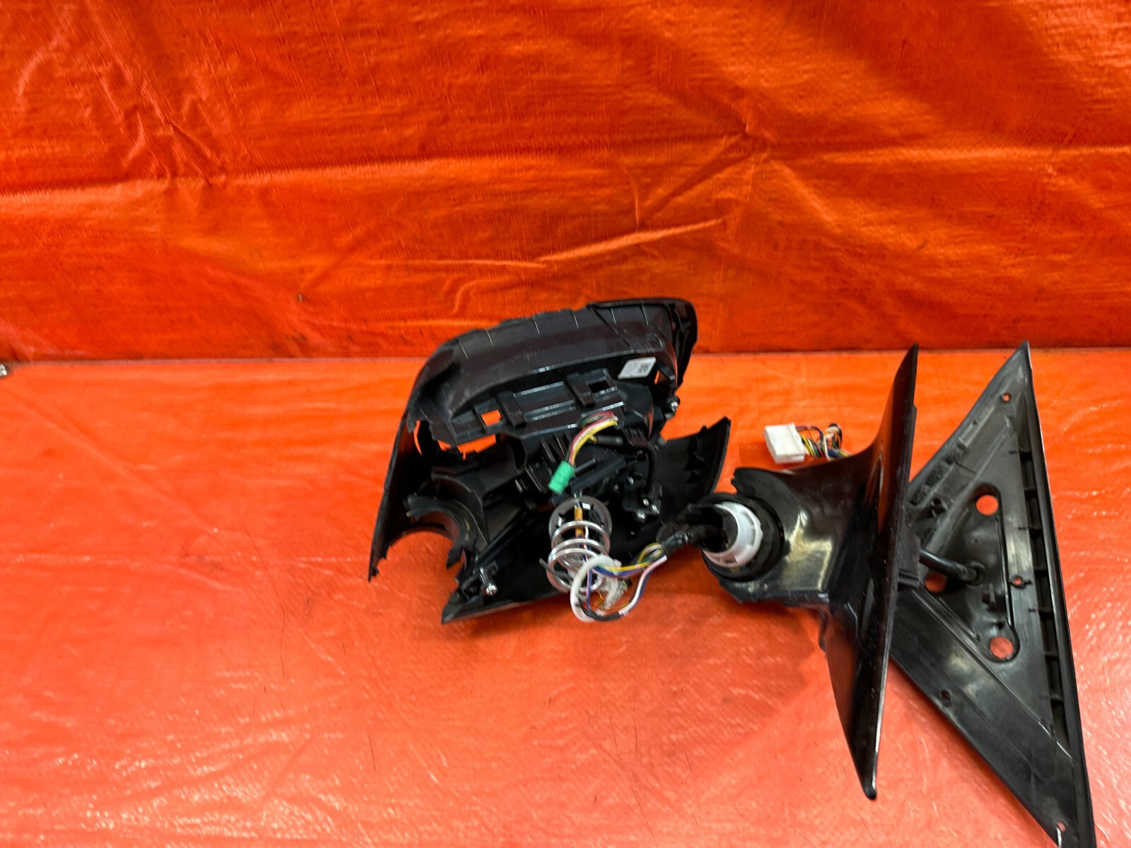 16 18 INFINITI Q50 DRIVER LEFT SIDE VIEW MIRROR   W/ CAMERA & AUTO DIM   2425