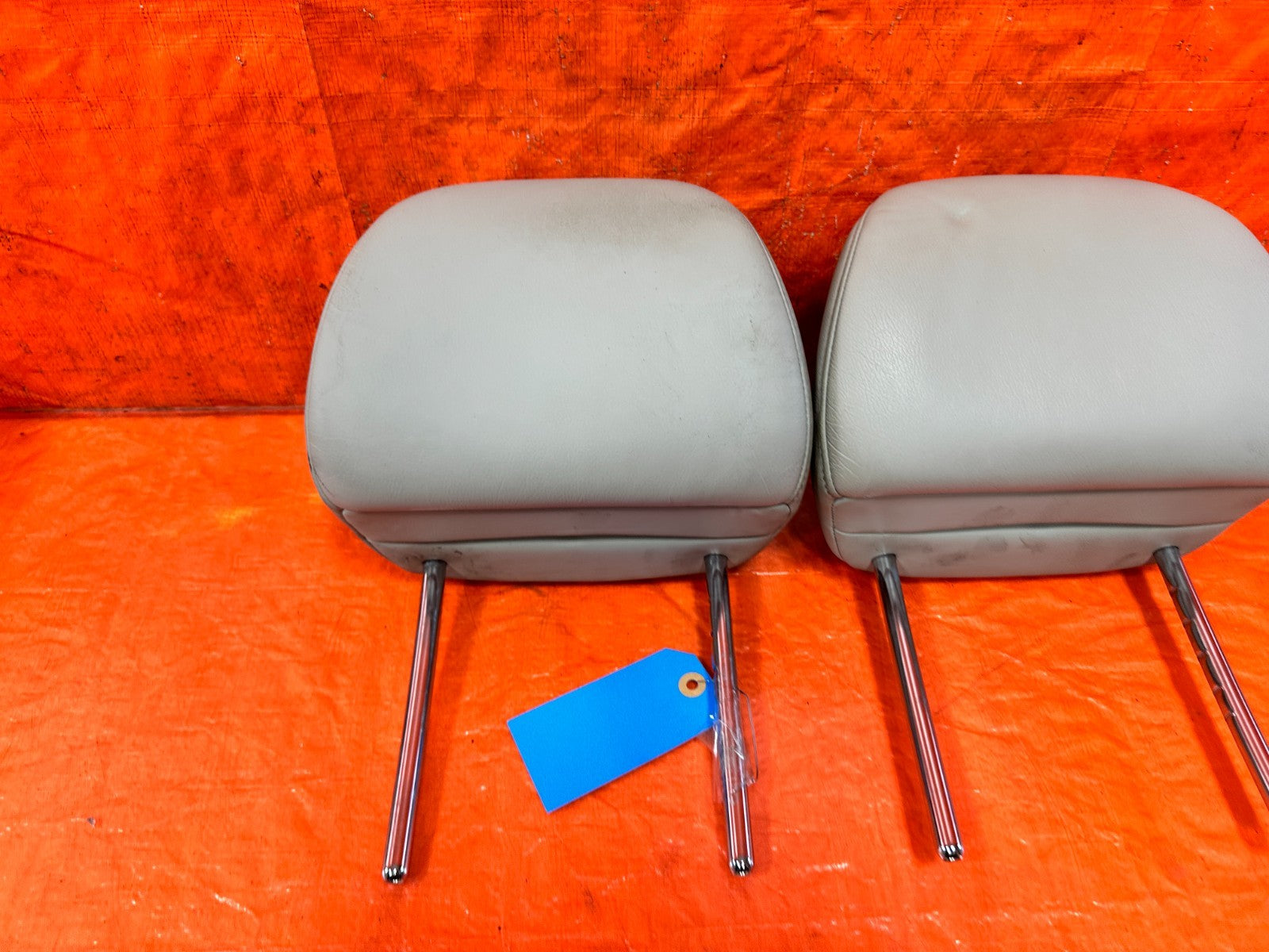 09 14 ACURA TSX   FRONT SEAT HEAD REST   LEFT & RIGHT   GRAY   OEM #3215