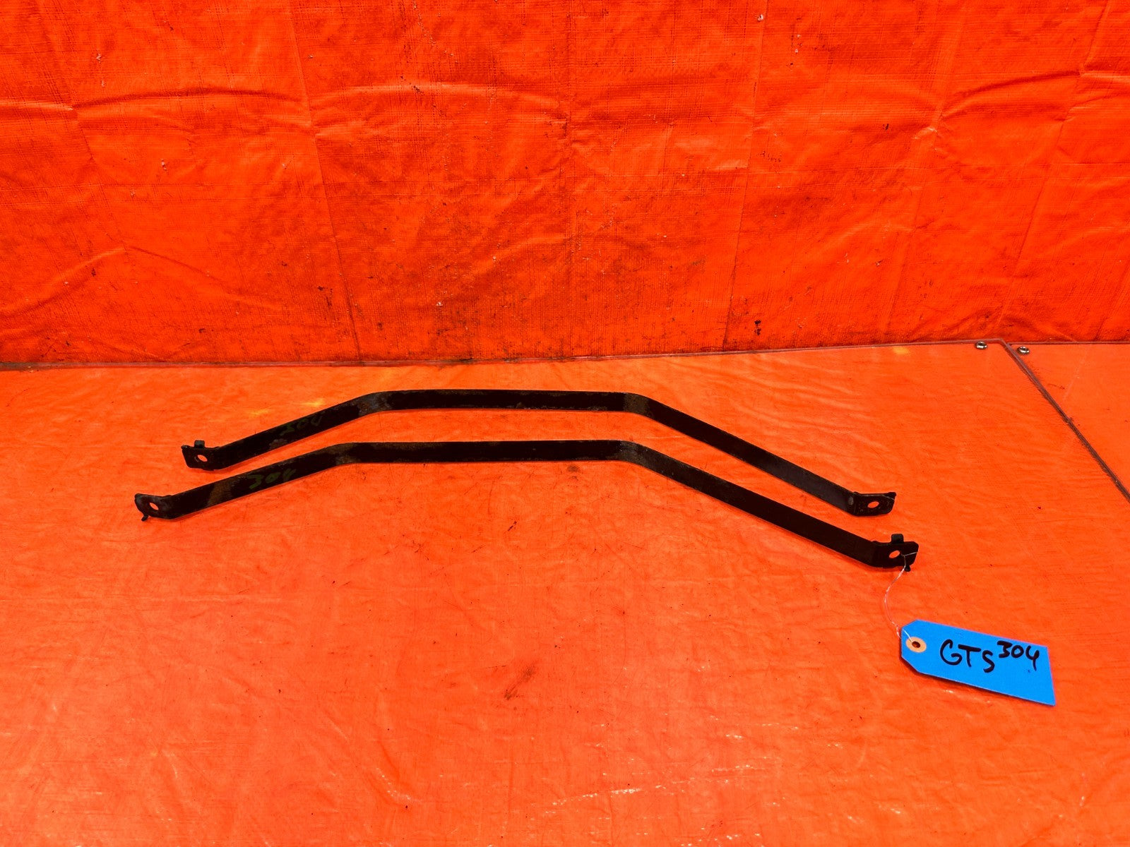 04 08 ACURA TSX   GASOLINE GAS FUEL TANK STRAP SET STRAPS SUPPORTS   OEM #3040