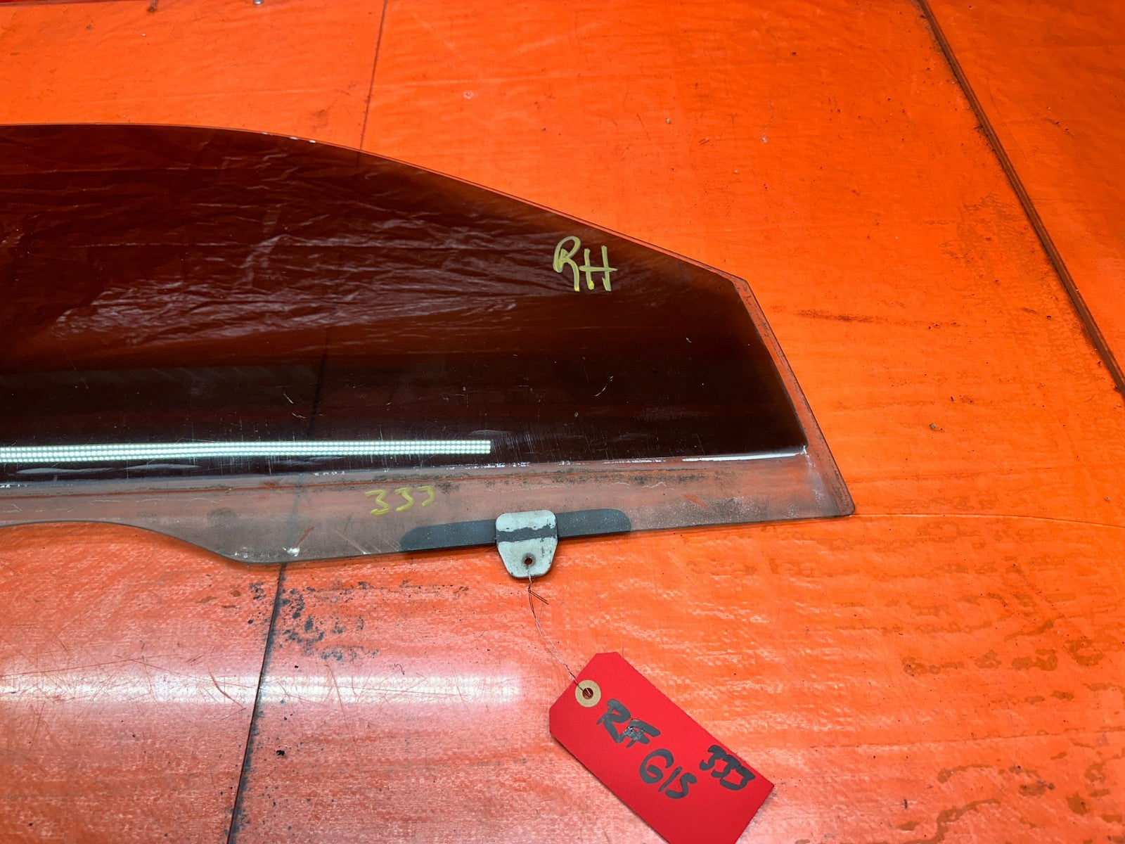 92 95 HONDA CIVIC EX 2D   PASSENGER RIGHT DOOR WINDOW GLASS PANEL   OEM #3334
