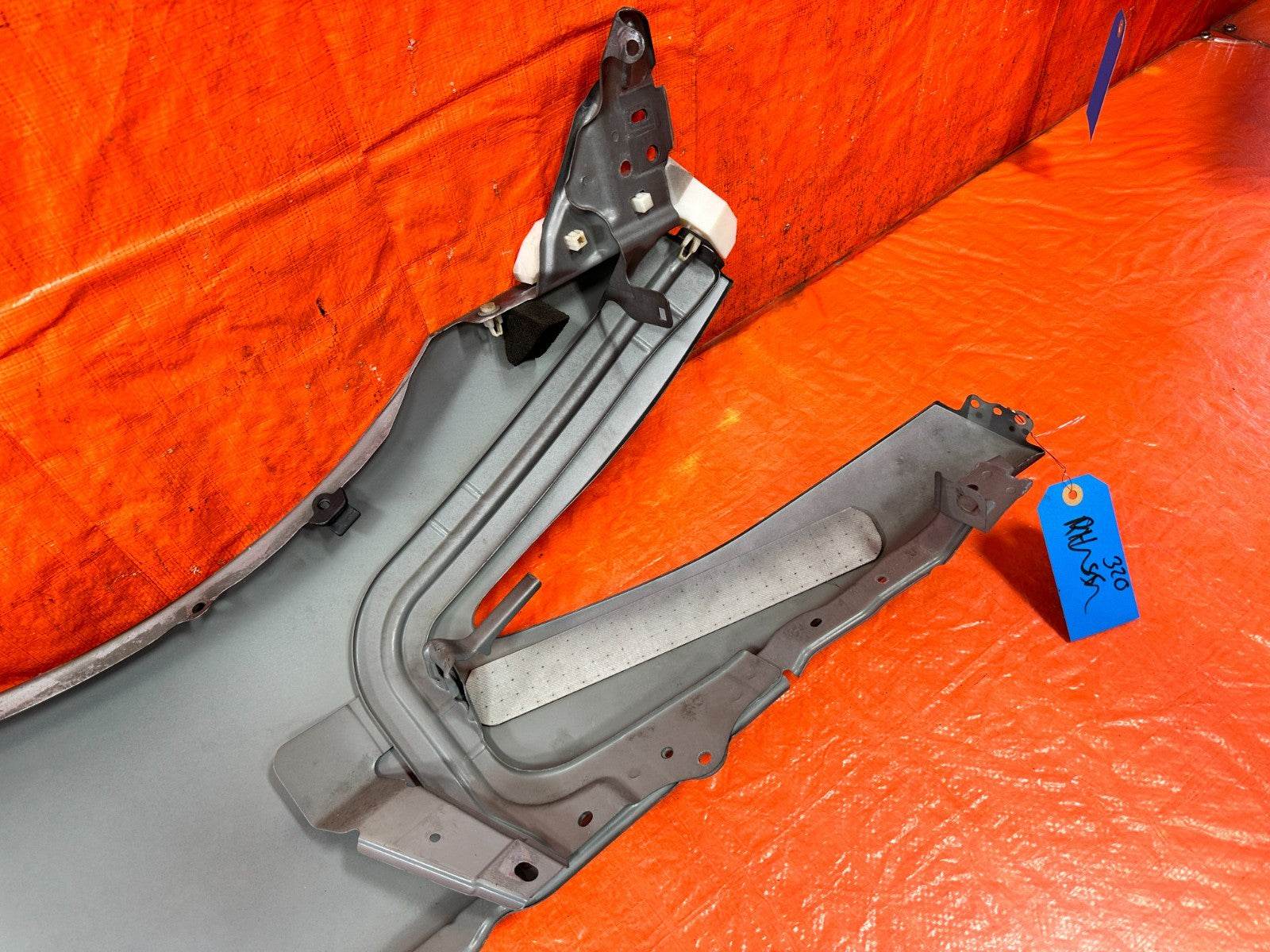 08 15 INFINITI G37 & Q60   2D COUPE   FENDER   PASSENGER RIGHT SIDE   OEM #32011