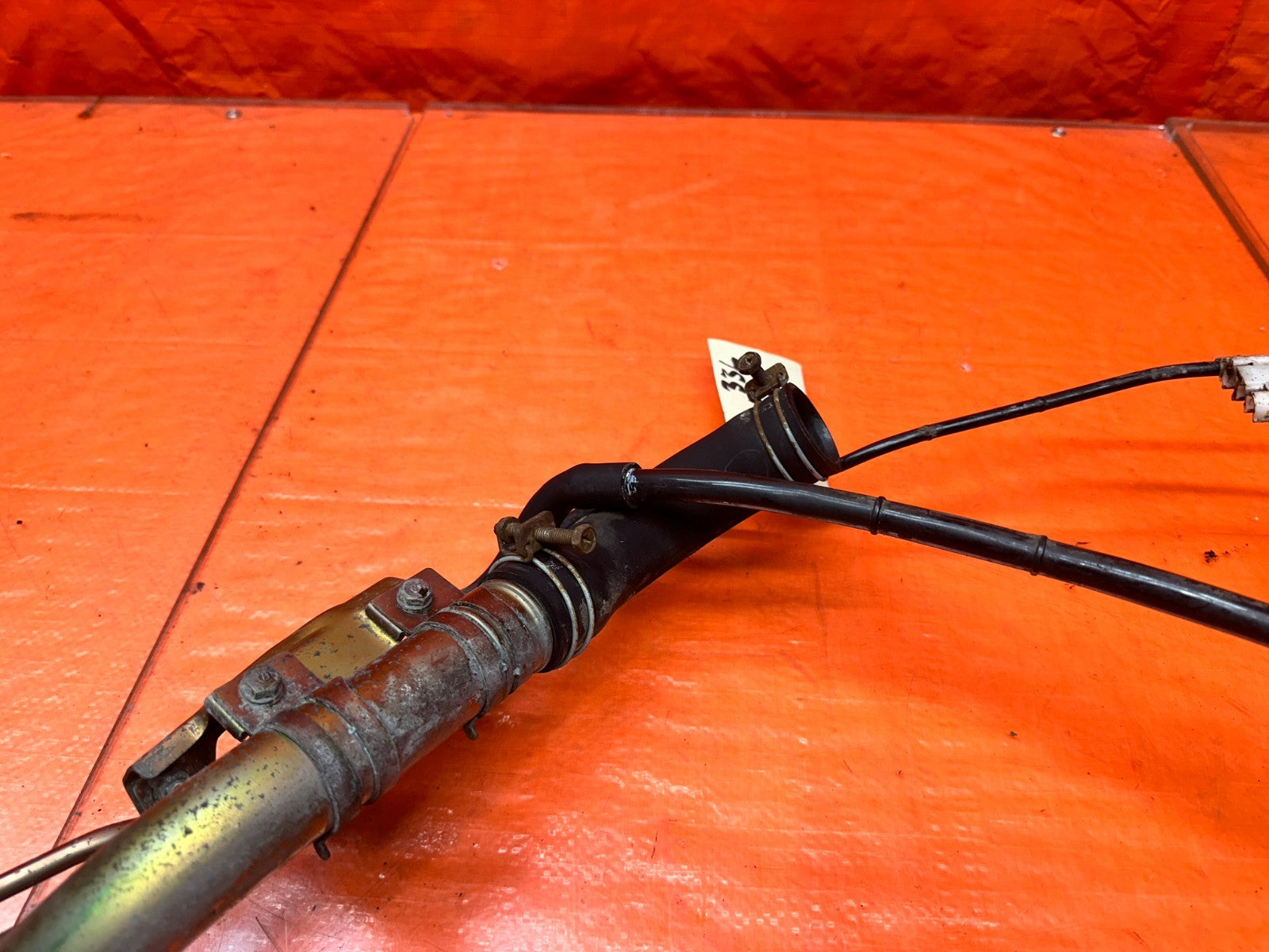 97 01 HONDA PRELUDE 2.2L FUEL GAS TANK FILLER NECK TUBE PIPE OEM #3368