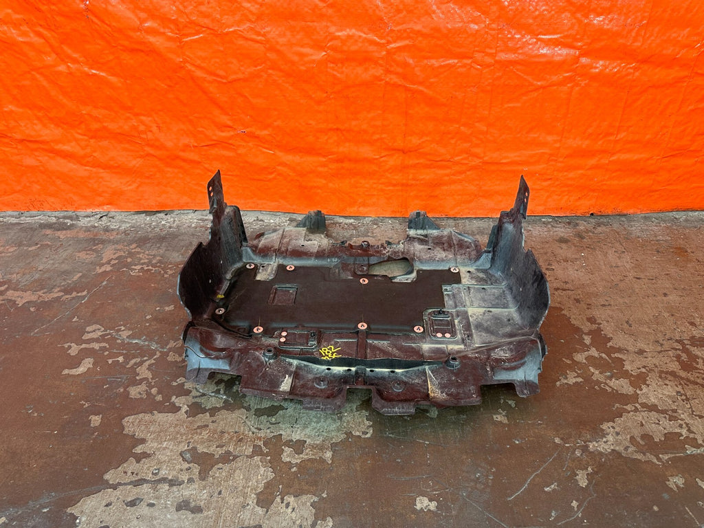 08 20 SUBARU WRX & STI EJ257 ENGINE MOTOR CENTER  SPLASH SHIELD GUARD LINING OEM0