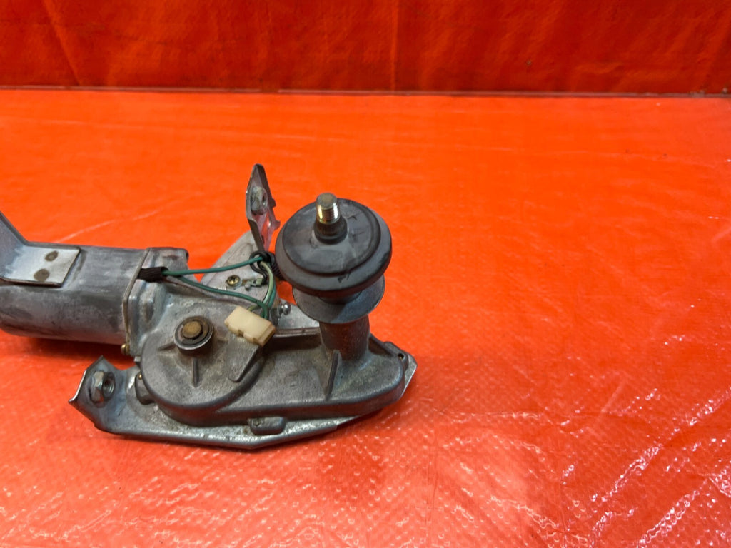 94 01 ACURA INTEGRA   2 DOOR   REAR   WINDSHIELD WIPER MOTOR   OEM FACTORY #1642