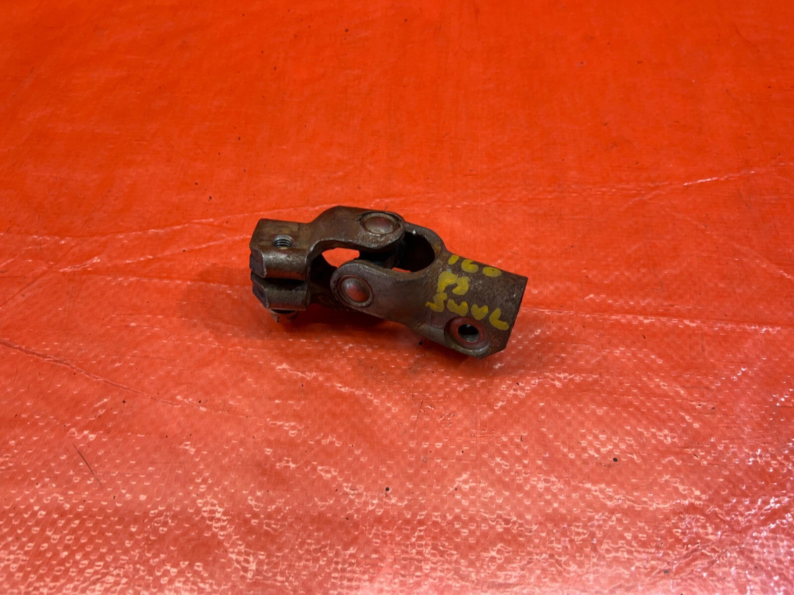 90 93 ACURA INTEGRA STEERING COLUMN RACK U / B JOINT SWIVEL YOKE CONNECTOR #1600