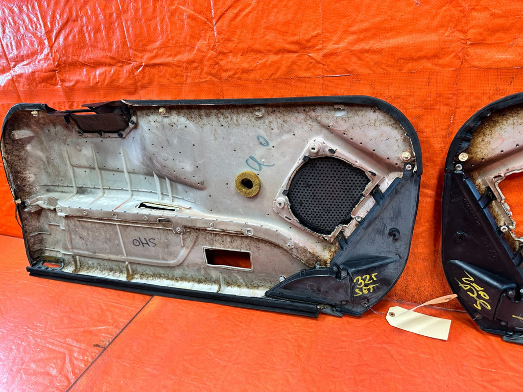 90 91 HONDA CIVIC HATCHBACK EF SI DOOR PANELS LEFT AND RIGHT DOOR PANEL OEM 32516