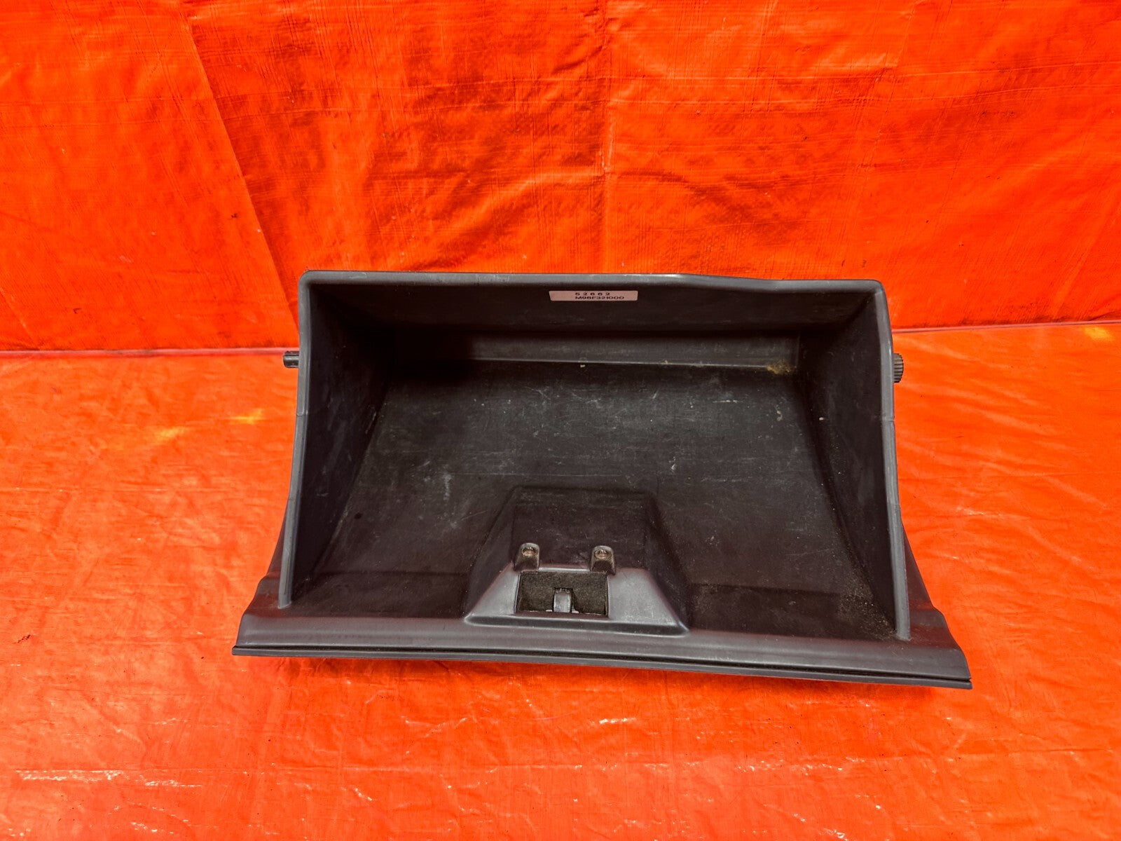 96 00 HONDA CIVIC   PASSENGER RIGHT DASHBOARD GLOVE BOX   DARK GRAY   OEM OE 2853