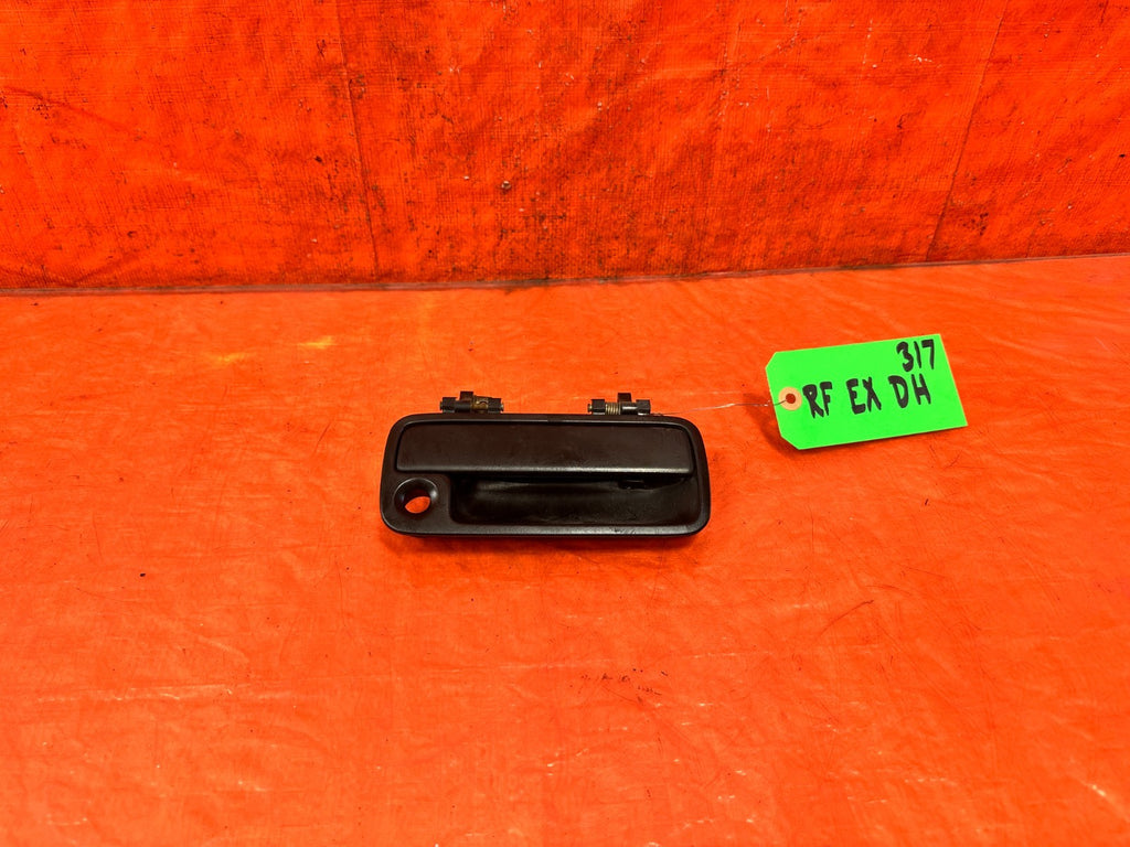 90 91 HONDA CIVIC HATCHBACK   PASSENGER RIGHT EXTERIOR DOOR HANDLE   OEM 3170