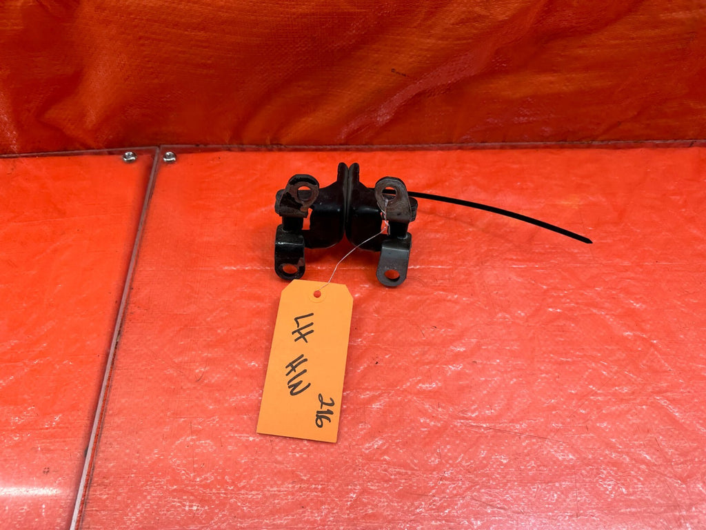02 05 HONDA CIVIC SI EP3 HATCHBACK DOOR HINGE SET UPPER & LOWER RIGHT  OEM 2169
