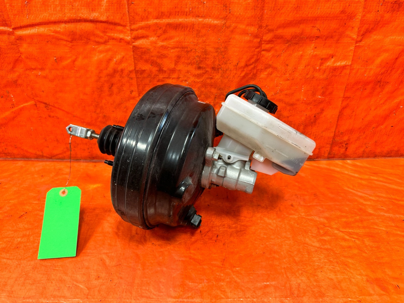 16 18 Q50 / 17 18 Q60   BRAKE BOOSTER & MASTER CYLINDER COMBO PACKAGE OEM #3163