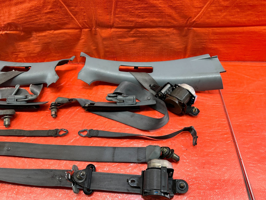 95 97 HONDA ODYSSEY   REAR SEAT BELT SET   LEFT & RIGHT SEAT BELTS   OEM #1935