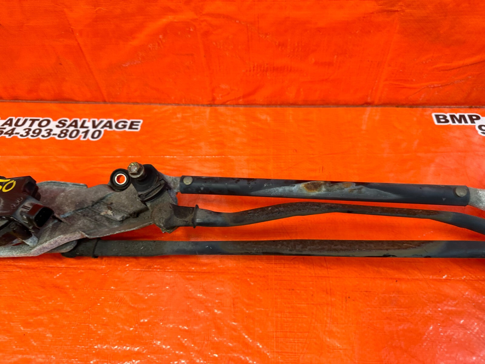 00 05 TOYOTA CELICA GT & GT S   WINDSHIELD WIPER MOTOR W/ LINKAGE   OEM OE #2506