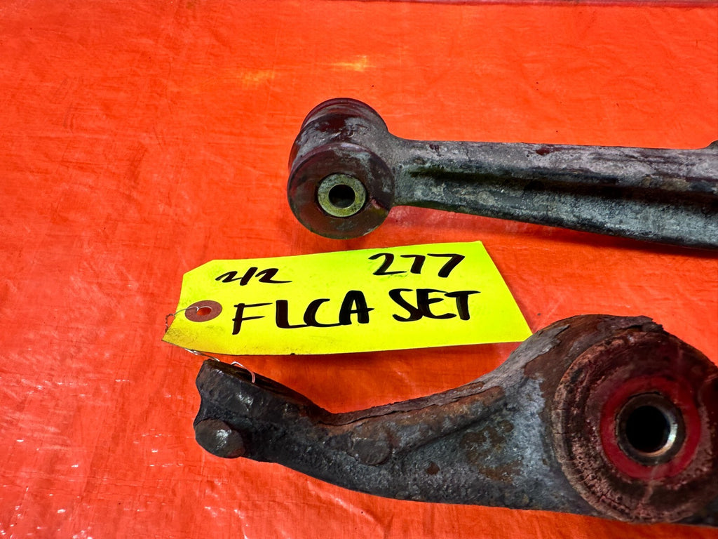 88 91 HONDA CRX   FRONT LOWER CONTROL ARM SET   LEFT & RIGHT ARMS    OEM #2774
