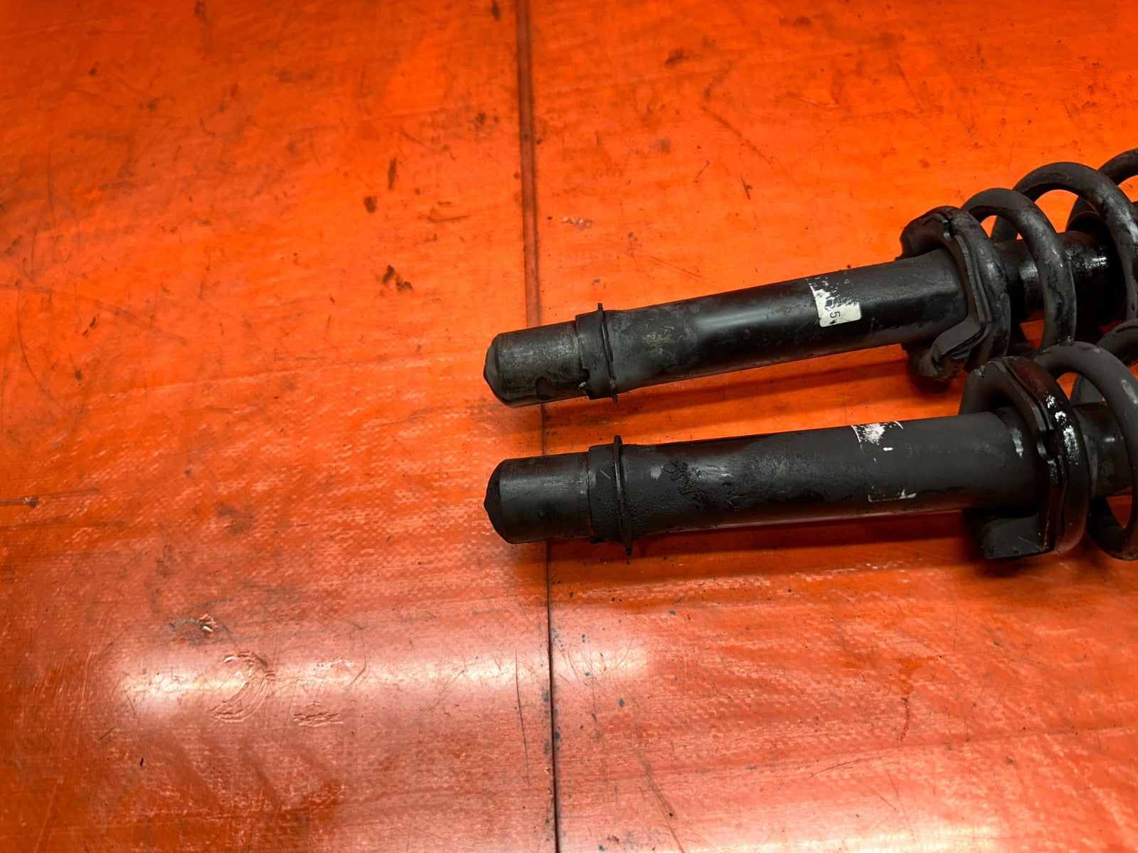 04-05 ACURA TSX 2.4L FRONT STRUT SHOCK ABSORBER ASSEMBLY PAIR OEM #33914