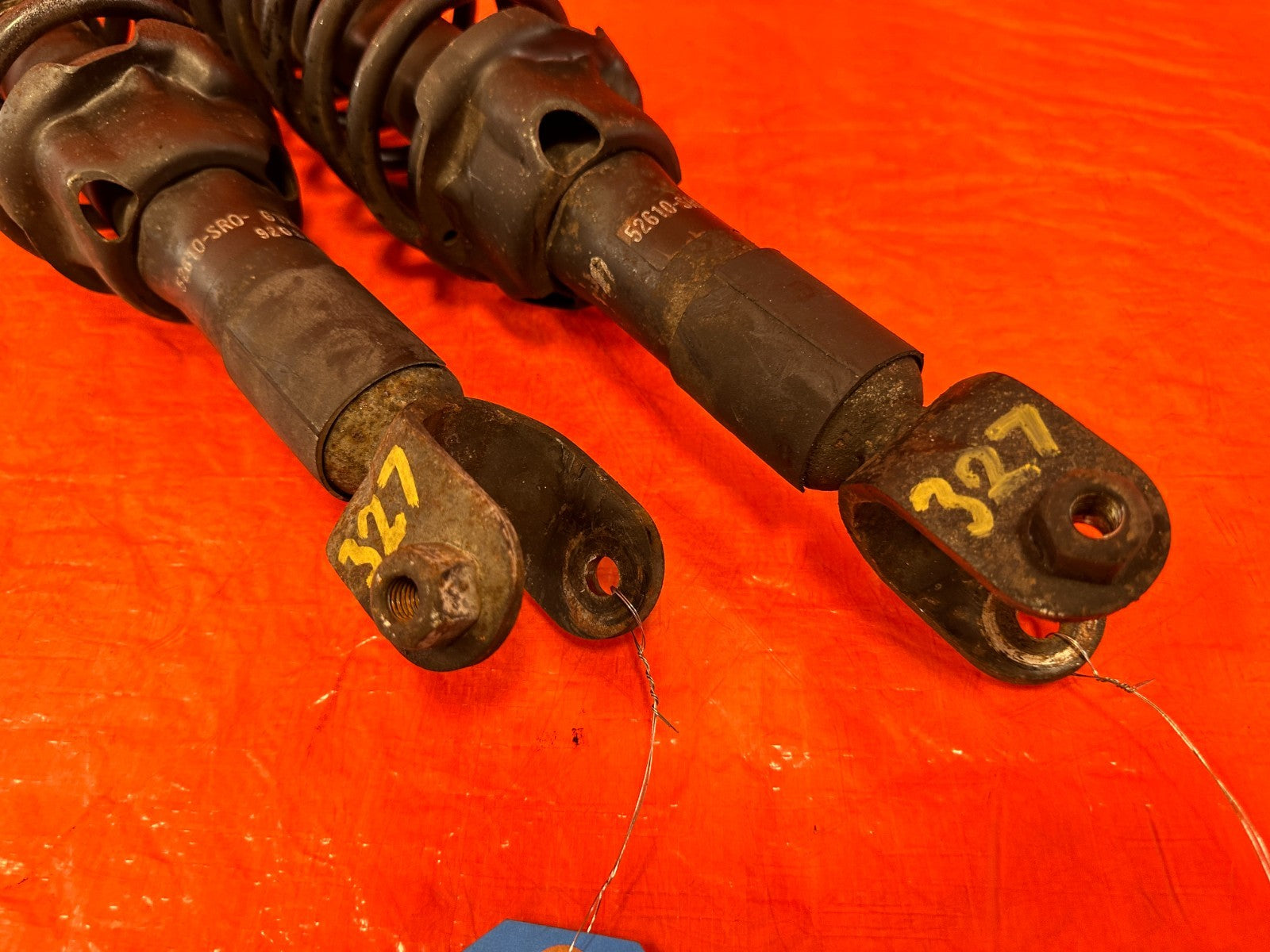 92 95 HONDA CIVIC   REAR SHOCKS & SPRINGS LEFT AND RIGHT FACTORY   OEM #3275
