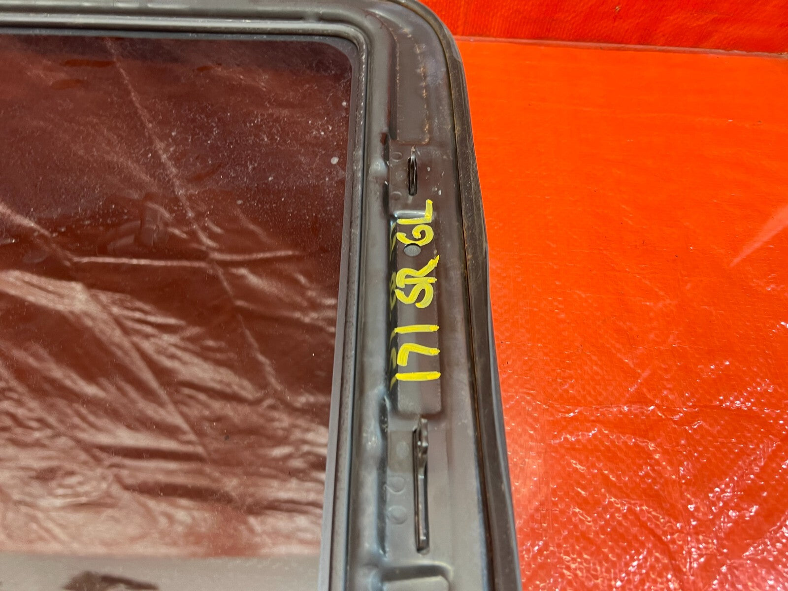 02 06 ACURA RSX   SUNROOF MOONROOF SLIDING ROOF   GLASS   OEM FACTORY #17110