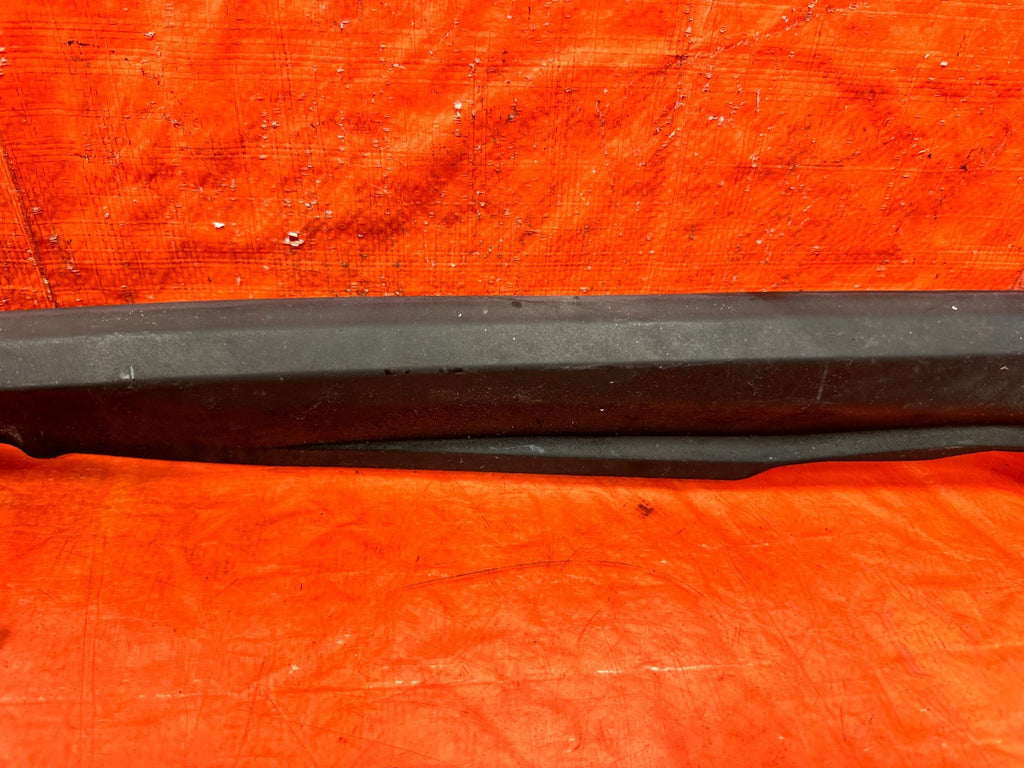 04 05 ACURA TSX   TOP OF THE FENDER   PASSENGER RIGHT TRIM PLASTIC   OEM #3122