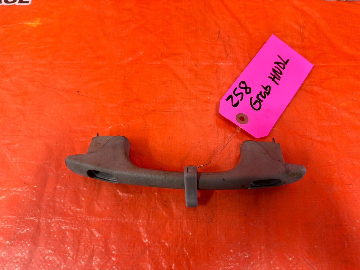 02 05 HONDA CIVIC SI EP3 HATCHBACK   INTERIOR GRAB HANDLE LEFT OR RIGHT OEM 2582