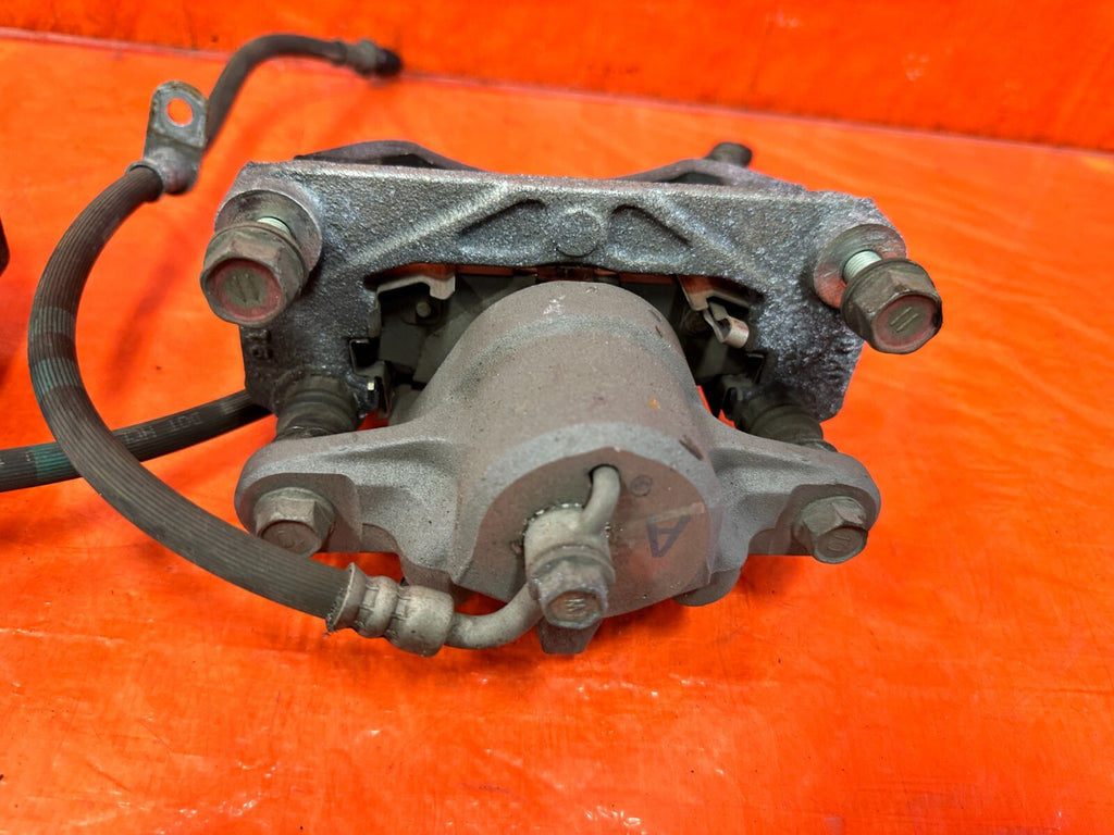 13 20 SUBARU BRZ   LEFT AND RIGHT REAR BRAKE CALIPERS   OEM FACTORY #2927