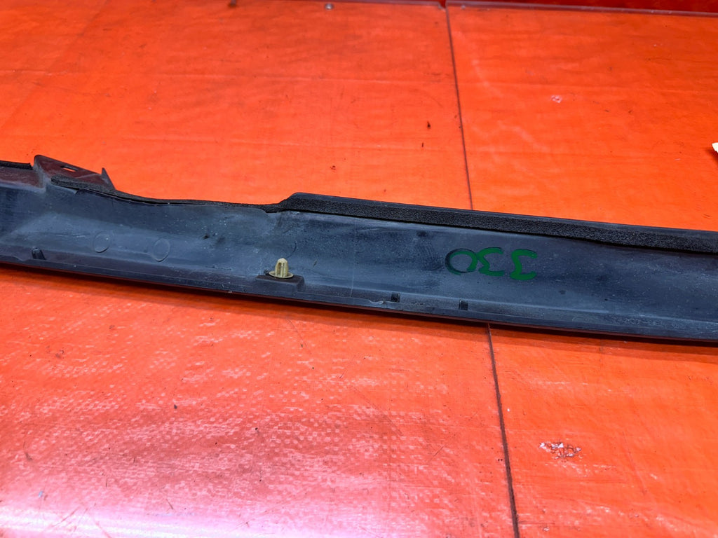 04 08 ACURA TSX LEFT DRIVER FRONT FENDER TRIM MOLDING OEM #33012