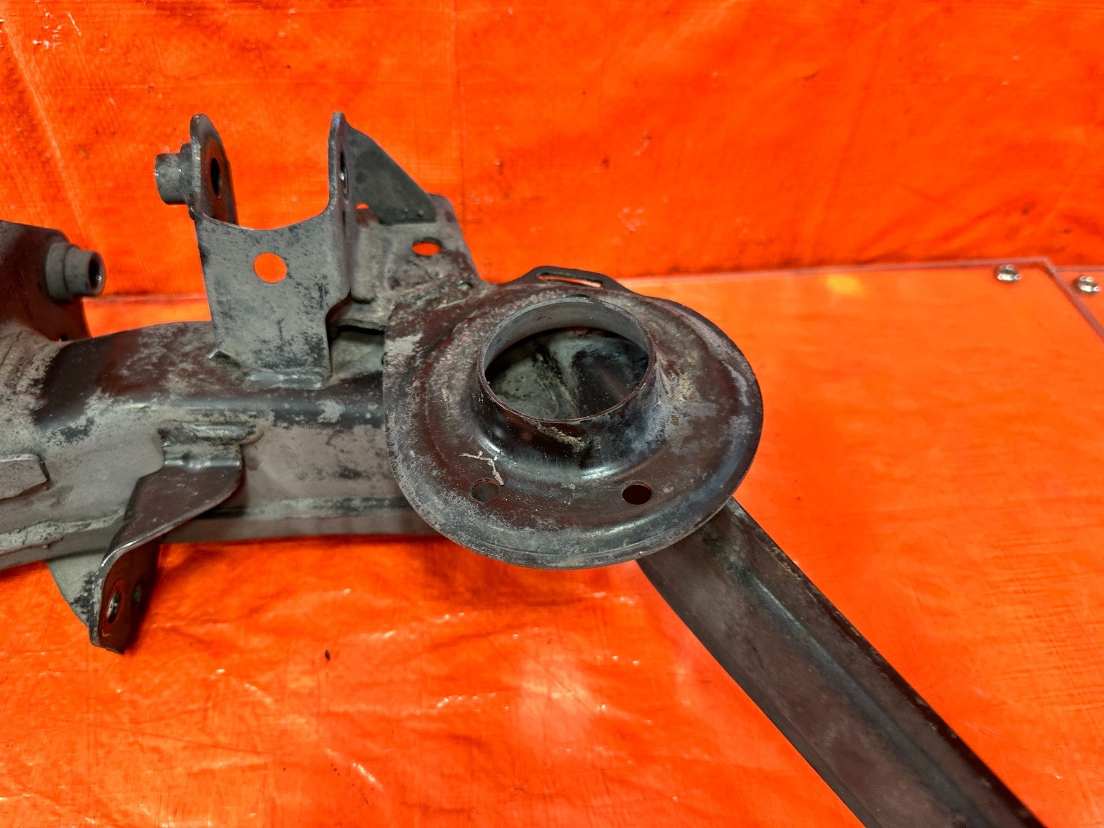 06 11 HONDA CIVIC SI   PASSENGER RIGHT REAR LOWER CONTROL TRAILING ARM   OEM 3004