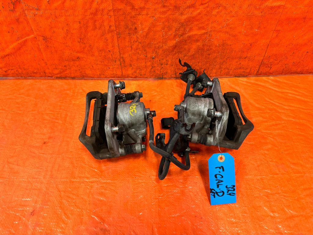 18 22 HONDA ACCORD 1.5L   LEFT AND RIGHT FRONT BRAKE CALIPERS   OEM FACTORY 3240