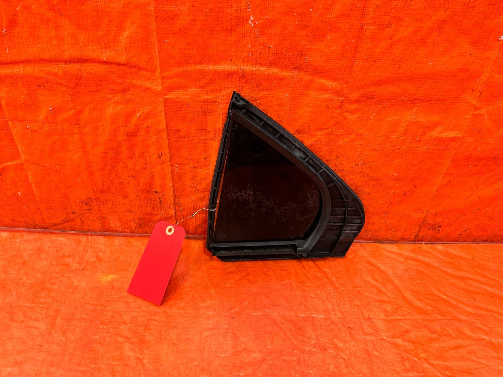 04 08 ACURA TSX   PASSENGER RIGHT REAR   DOOR VENT GLASS   OEM FACTORY #3121