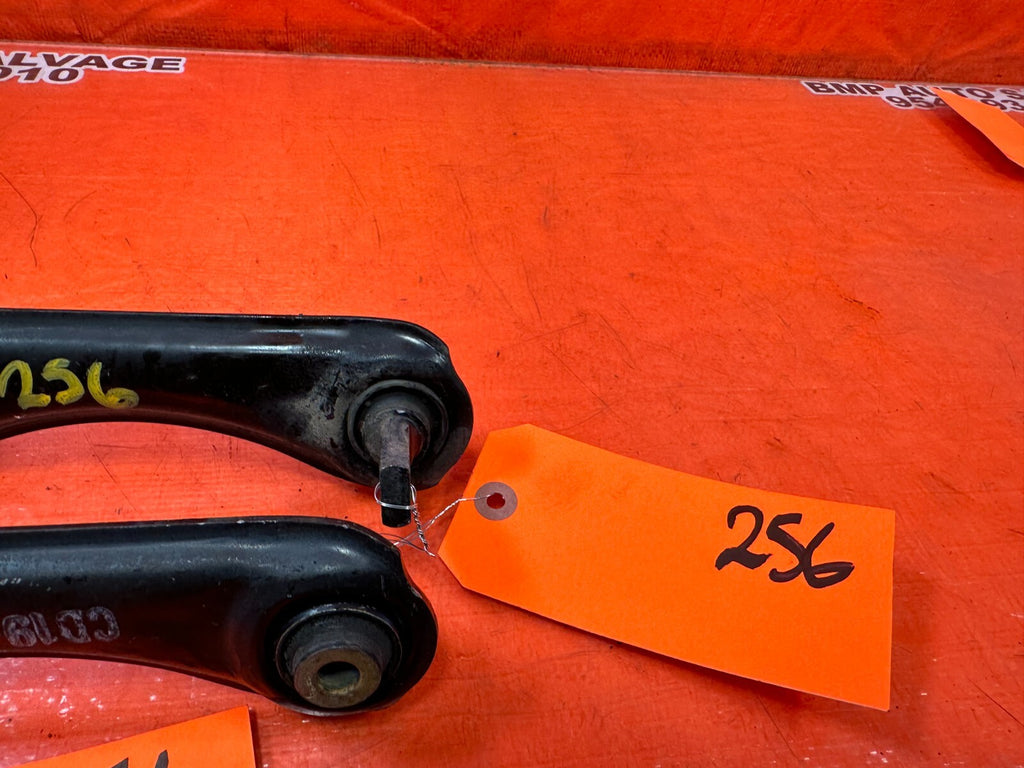 93 97 HONDA DEL SOL   LEFT AND RIGHT REAR UPPER CONTROL ARMS OEM FACTORY #2562