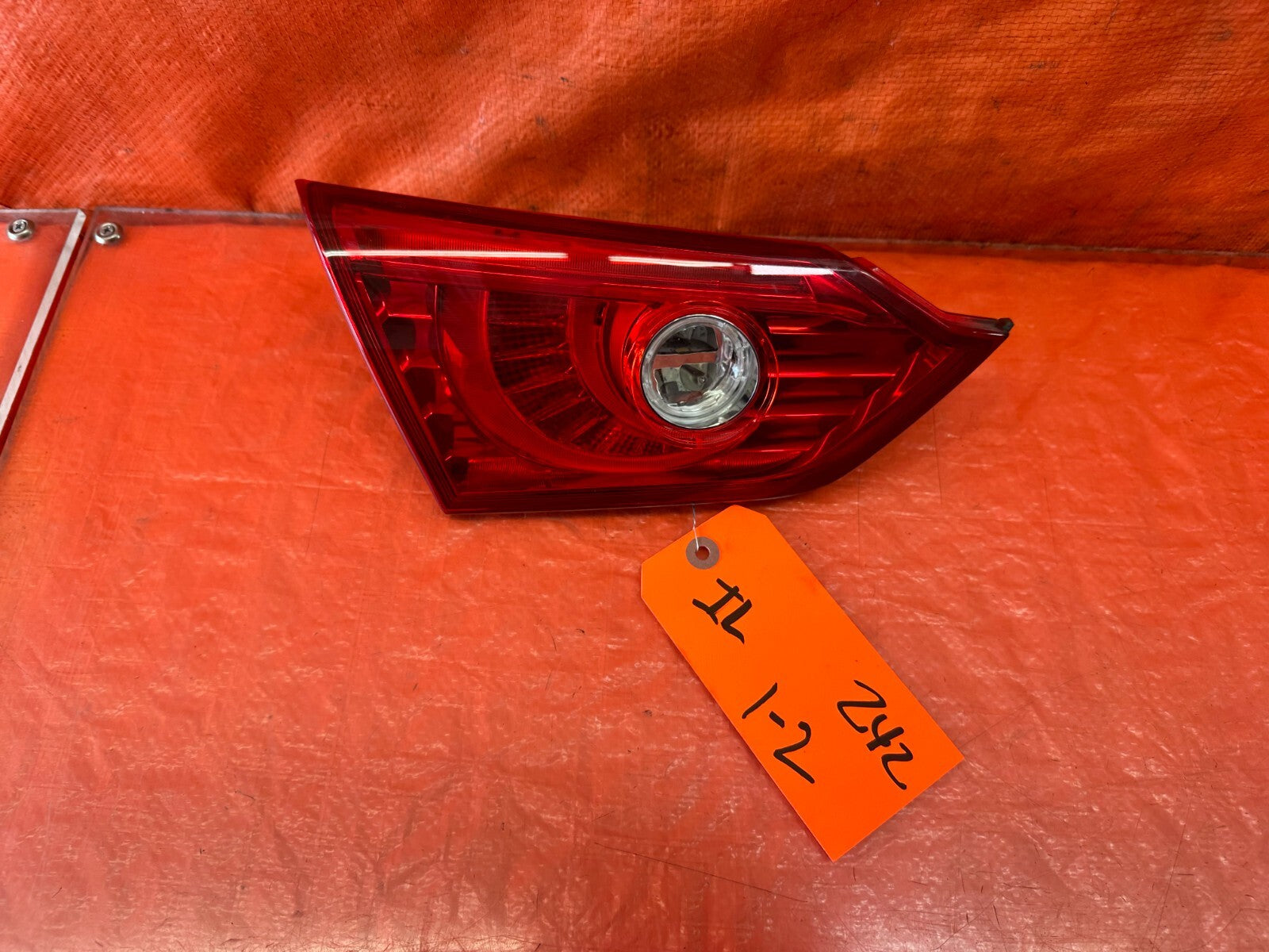 14 15 INFINITI Q50   DRIVER LEFT TRUNK MOUNTED   INNER TAIL LIGHT LAMP OEM #2426