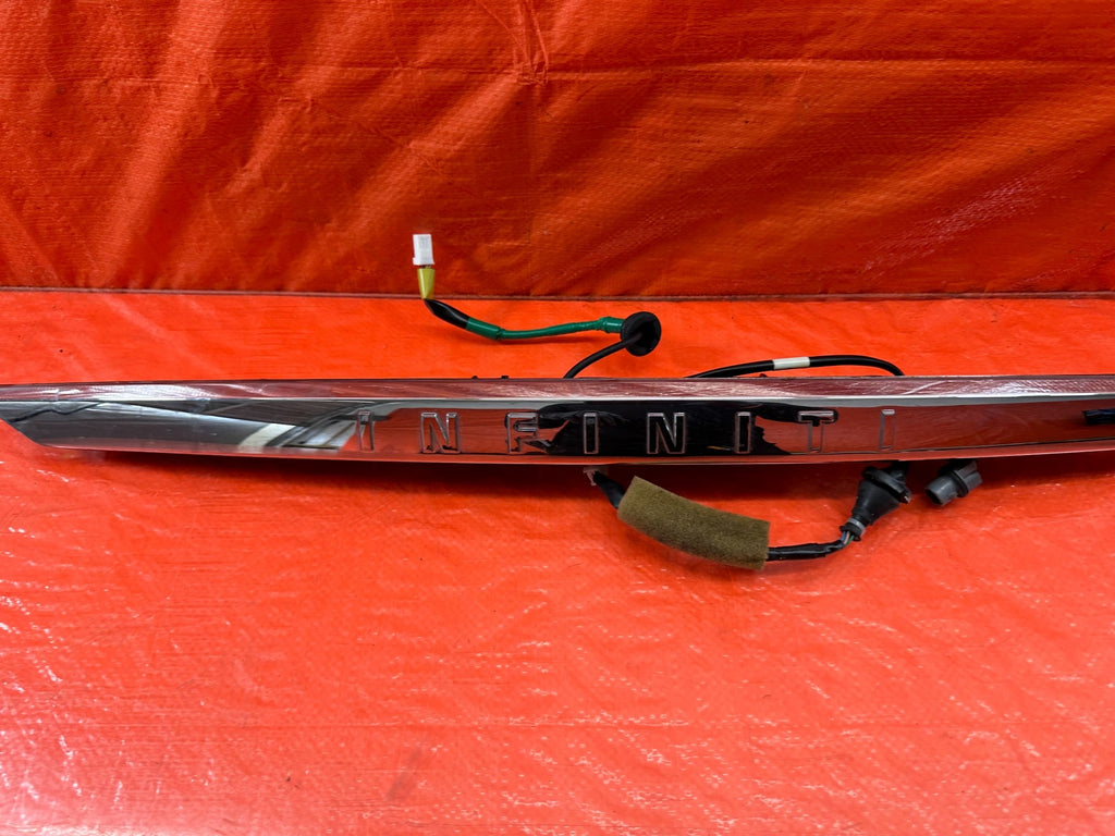 14 17 INFINITI Q50   REAR UPPER TRUNK TRIM W/ BACK UP CAMERA & INFINITI TEXT OEM7