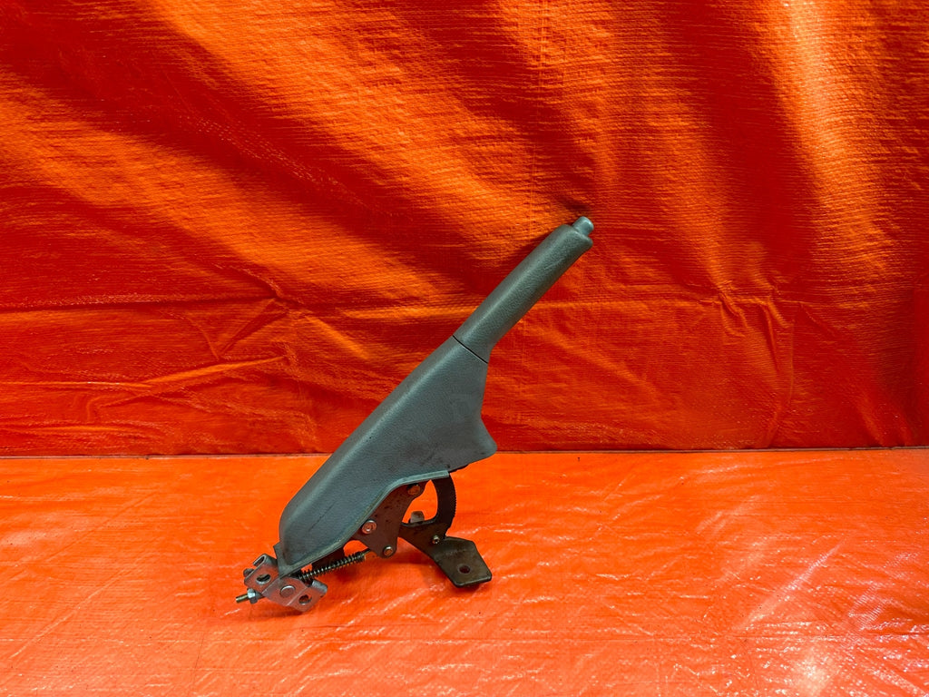 95 97 HONDA ODYSSEY   EMERGENCY / PARKING BRAKE HANDLE GRIP LEVER   OEM #1930