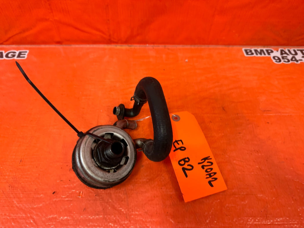 02 06 ACURA RSX TYPE S   K20A2 ENGINE MOTOR OIL COOLER W/ LINE AND LOCKING BOLT3